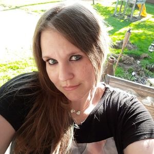 Meet your Posher, Carol